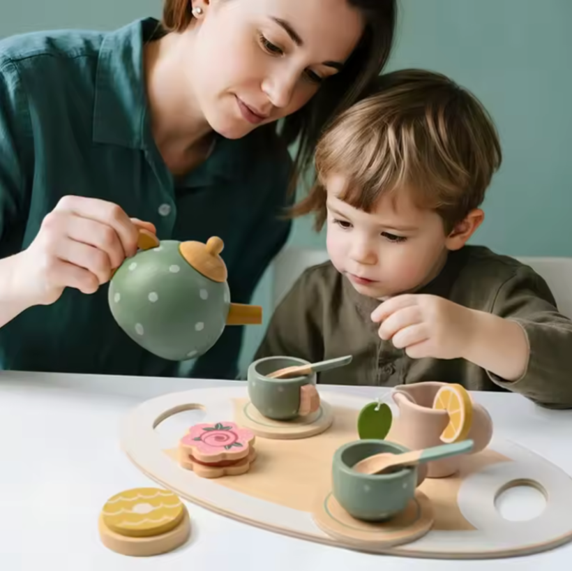 Montessori houten theeservies™ – Educatief rollenspel