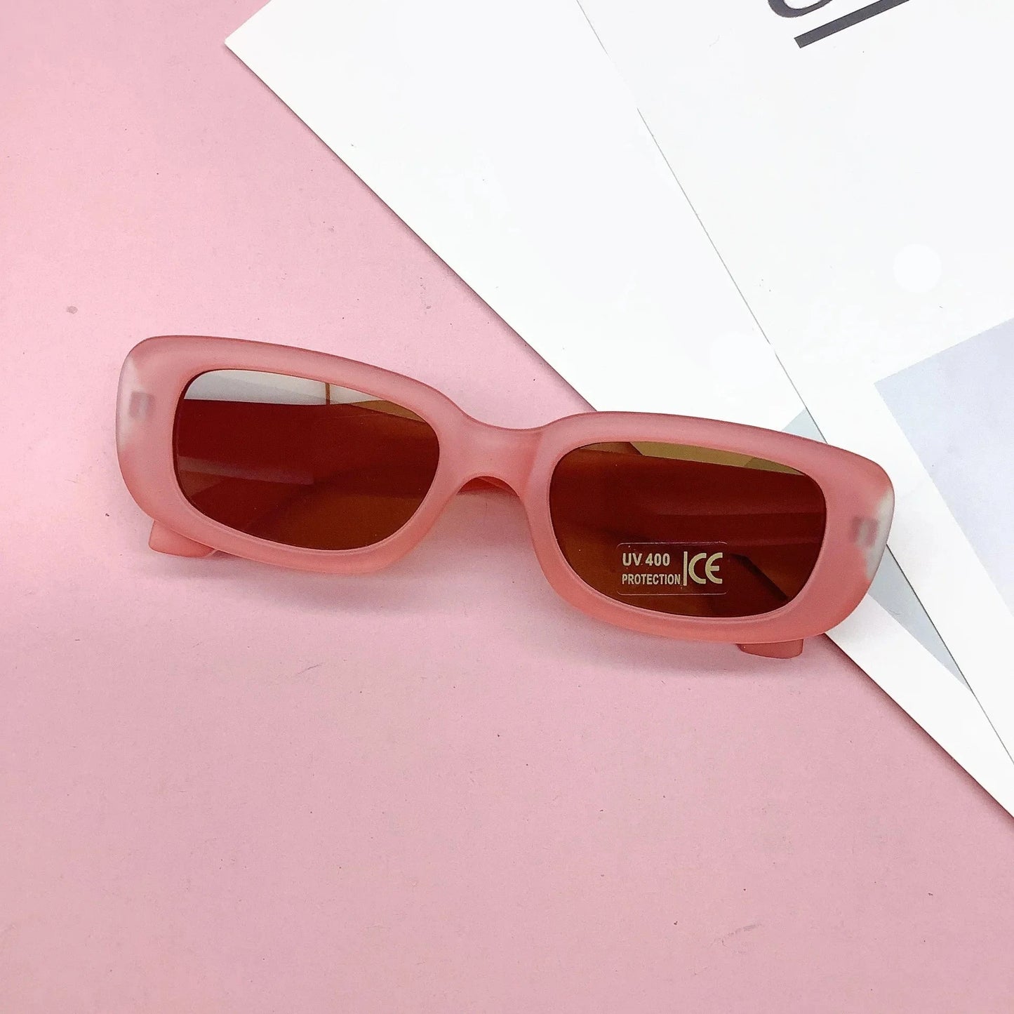 SunnyPop™ | Vintage Kinderzonnebril – UV400 bescherming in stijl