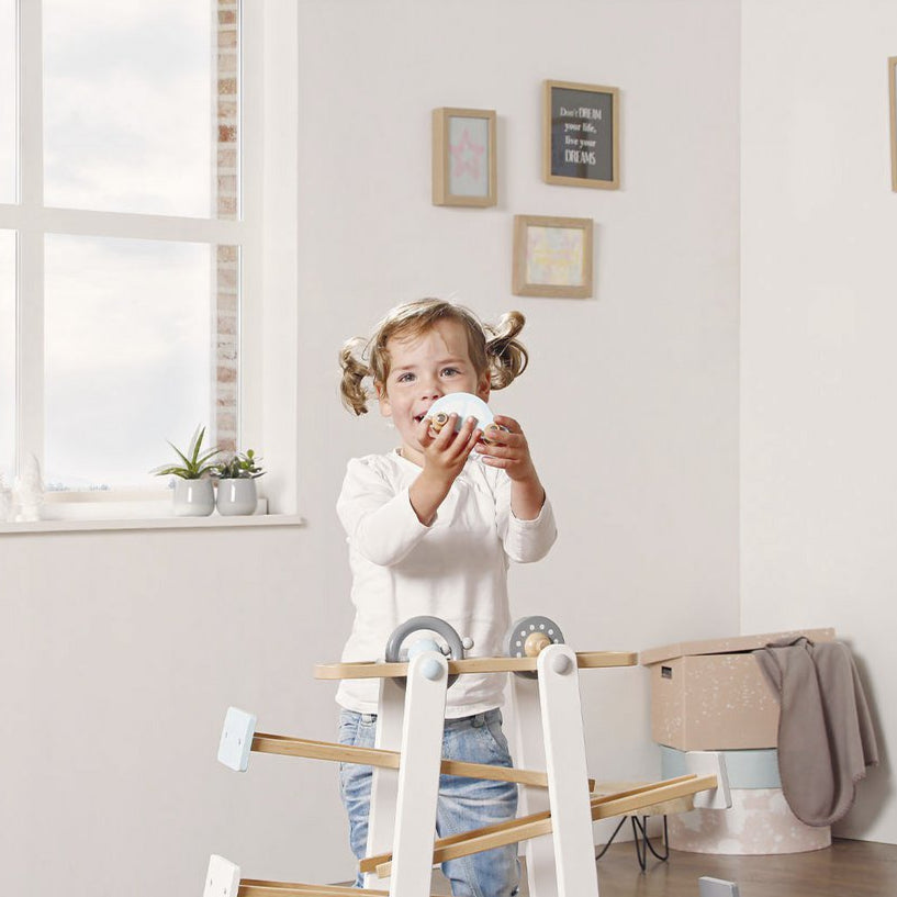 Marble Run Eve: Diversión con colores rodantes