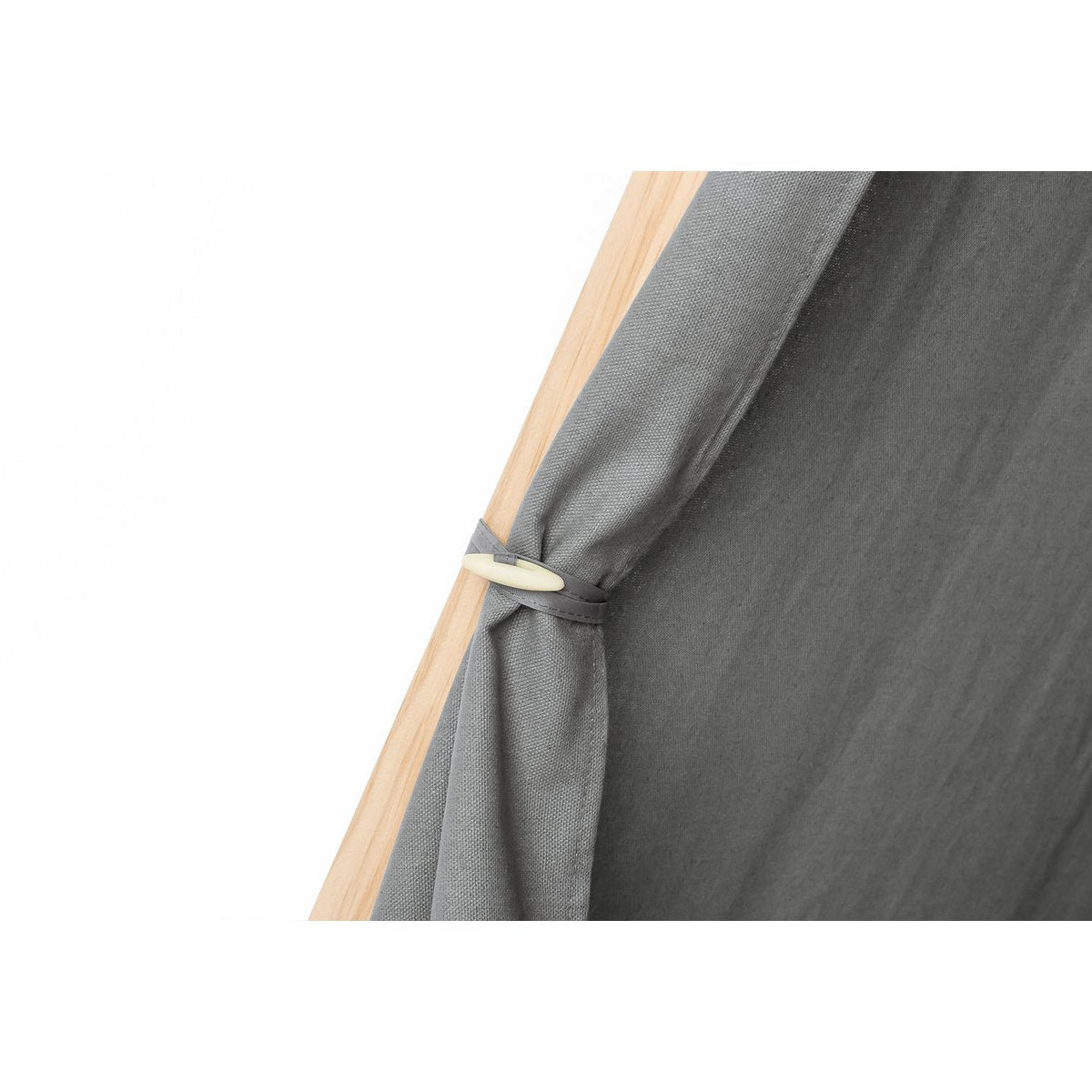 Speeltent gedetailleerd van de zijkant weergegeven