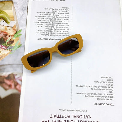 SunnyPop™ | Vintage Kids Sunglasses – UV400 protection in style